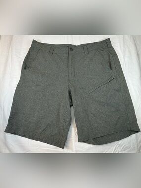 Duluth Trading Co Gray Flat-Front Men's Shorts